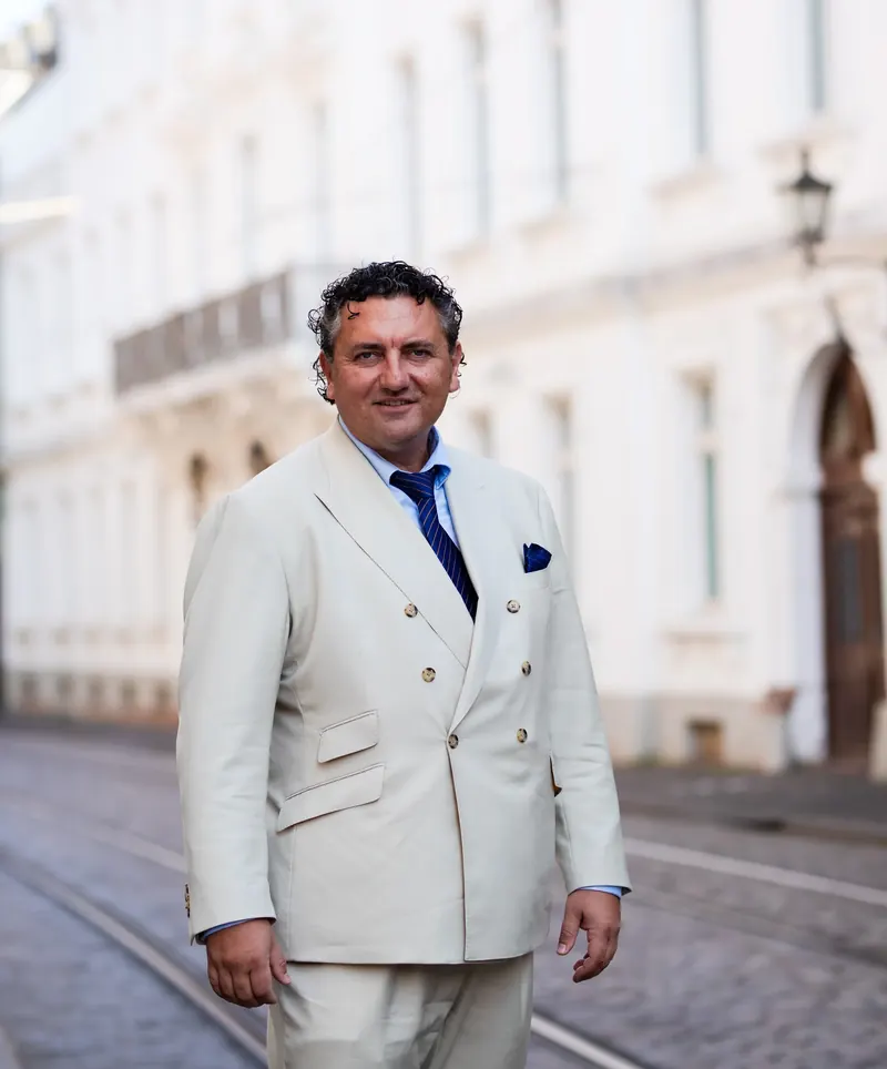 Rechtsanwalt Dubravko Mandic