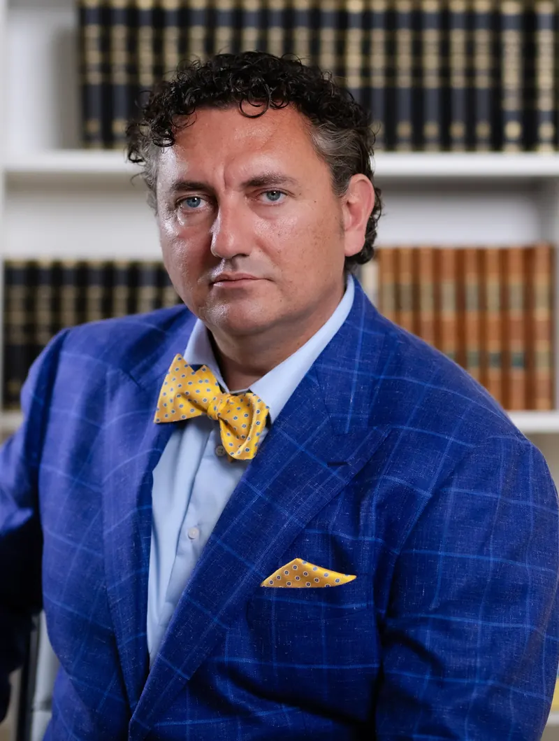 RA Dubravko Mandic